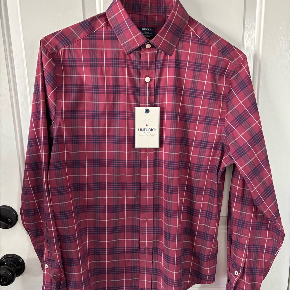 UNTUCKit Men's Red and Blue Checkered Shirt